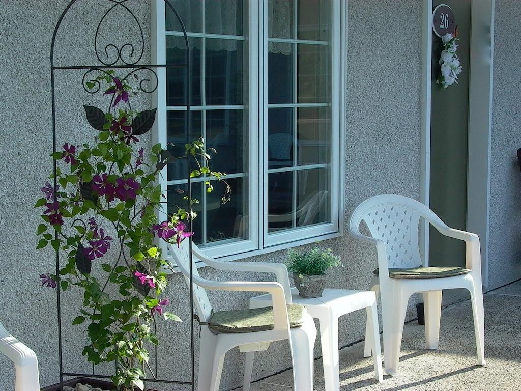 Motel La Cheminee Saint-Jerome ภายนอก รูปภาพ